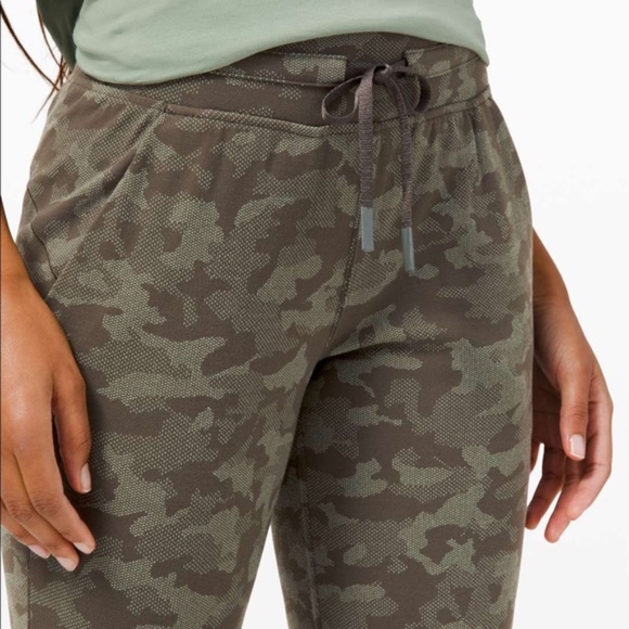 NWT Lululemon Ready to Rulu 7/8 Jogger Jacquard HGOG Camo Green size 8 New - Picture 12 of 13